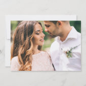 Moderner Text und Foto | Schwarz-Weiß-Hochzeit Einladung (Rückseite)