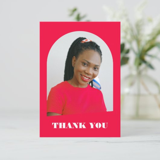 Moderner trendiger Arch Pink-Abschluss (Stehend Vorderseite)