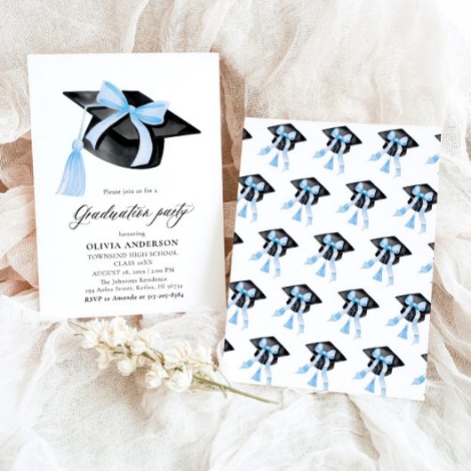 Moderner Trendy Blue Bow Graduation Cap Abschluss Einladung