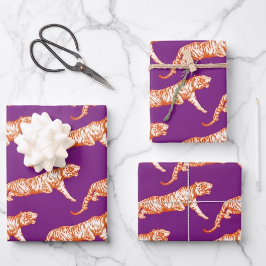 Moderner Trendy Bright Orange Tiger auf Lila Geschenkpapier Set (Vorderseite)