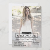 Moderner Typografie-Foto-Abschluss | Schwarz Einladung (Vorderseite)