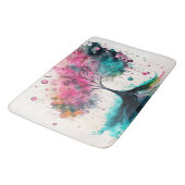 Moderner und kühne mystischer Baum (blau, rosa, or Badematte (Schrägansicht)