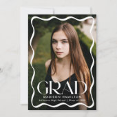 Moderner Wavy Frame Grad 2 Foto Abschluss Ankündigung (Vorderseite)