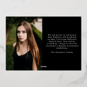 Moderner Wavy Frame Graduate 2 Foto Abschluss Folieneinladung (Rückseite)