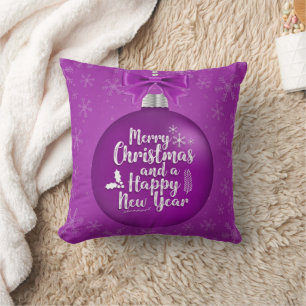 Moderner Weihnachtsball mit Schneefall Kissen