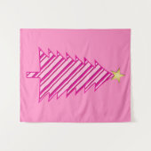 Moderner Weihnachtsbaum in rosa Pfefferminzstreife Wandteppich (Vorderseite (Horizontal))