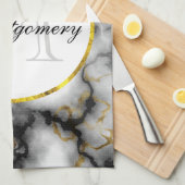 Moderner weißer grauer Marmor mit Goldband-Monogra Geschirrtuch (Viertel Falte)