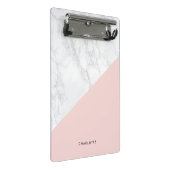 Moderner weißer Marmor mit rosa Block Personalisie Mini Klemmbrett (Schrägansicht)
