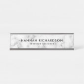 Moderner weißer Marmor | Personalisiert Schreibtischnamensplakette (Vorderseite )