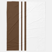 Moderner weißer Racing Streifen Kakaofarbblock Fleecedecke (Vorderseite)