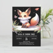 Moderner Whimsical Fox Geburtstag digital Einladung (Stehend Vorderseite)