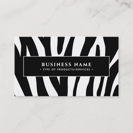 Moderner Zebra Print Black & White QR Code & Socia Visitenkarte (Vorderseite)
