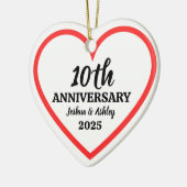 Modernes 10-jähriges Custom Foto Red Heart Keramik Ornament (Links)