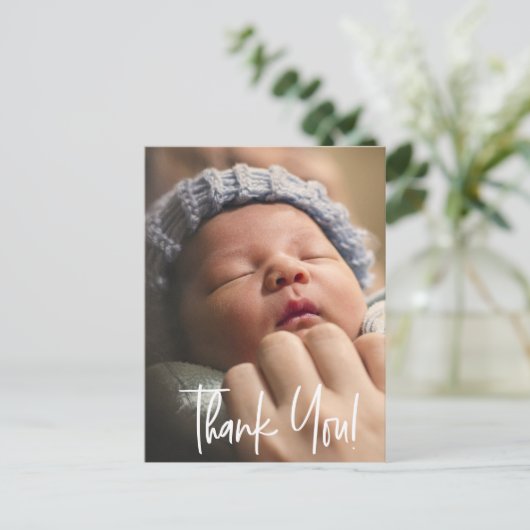 Modernes 1 Baby Foto Danke, Script Ankündigungspostkarte (Stehend Vorderseite)