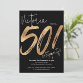 Modernes 50. Geburtstag Gold Black Sassy Minimalis Einladung (Stehend Vorderseite)