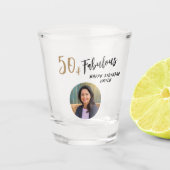 Modernes 50. und fabelhaftes Foto 50. Geburtstag Schnapsglas (Vorderseite)