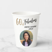 Modernes 60. und fabelhaftes Foto 60. Geburtstag Pappbecher (Rückseite)