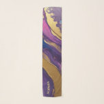 Modernes Abstrakt-Lila Rosa und Gold - Scarf Schal<br><div class="desc">Mit diesem modernen Chiffon Scarf - Dieser bezaubernde Schal mit moderner Abstrakter Flow-Kunst in Lila Rosa und Gold sorgt für eine Touch Glamour. Machen Sie es einzigartig, indem Sie es mit Ihrem Namen personalisieren. Dieser leichte Chiffonschal ist nicht nur ein Accessoire, sondern auch Ausdruck Ihrer inneren Gnade. Leckerei selbst oder...</div>