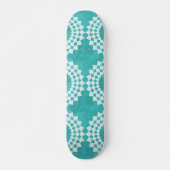 Modernes Abstraktes Blaues Mandala-Muster Skateboard (Vorne)