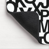Modernes, abstraktes, chaotisches Schriftbild Mousepad (Ecke)