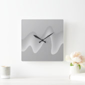 Modernes abstraktes Design in hellgrau. Quadratische Wanduhr (Zuhause)