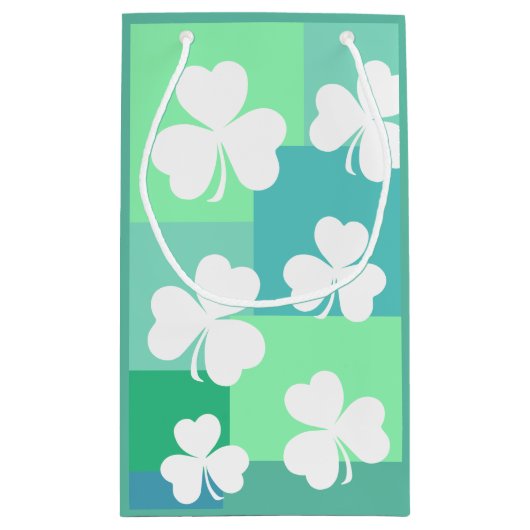 Modernes, abstraktes Design | St. Patrick's Day | Kleine Geschenktüte (Rückseite)