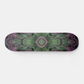 Modernes Abstraktes Fraktal Lila und grünes Design Skateboard (Horizontal)