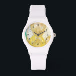 Modernes Abstraktes Gemälde auf Zeitungspapier Armbanduhr<br><div class="desc">Die Romantik hat in diesem Gemälde von Jennifer Goldberger ihren Höhepunkt erreicht. Kreise und Fußballformen sind auf einem Zeitungspapier-Hintergrund angeordnet und verbergen die meisten Wörter. Einige gipfeln durch,  besonders romantisch. Eine avantgardistische Auswahl,  die eine tolle Ergänzung zu Ihrer Wand wäre!</div>