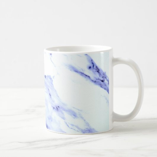 Modernes abstraktes Marmormuster in Blau Kaffeetasse (Rechts)
