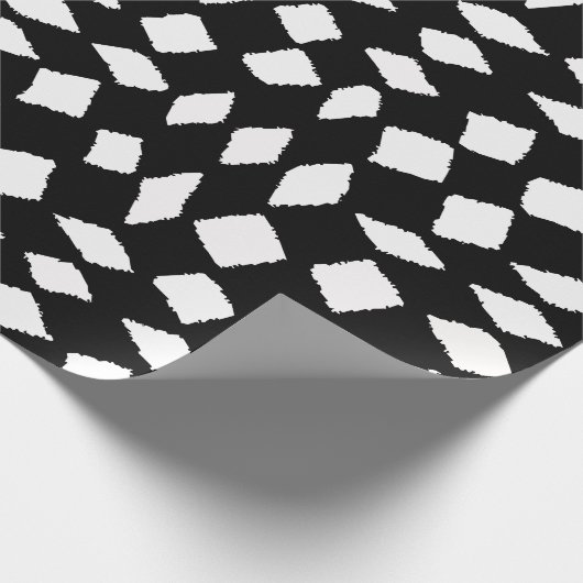 Modernes Abstraktes Retro-Schwarz-weißes Schachbre Geschenkpapier (Ecke)