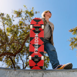 Modernes Abstraktes Schwarz-Rot-Muster Skateboard