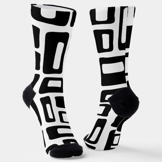 Modernes Abstraktes Schwarz-Weiß-Muster im Mittela Socken (Gewinkelt)