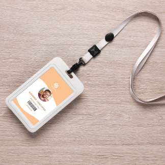 Modernes Abzeichen Minimalistischer Mitarbeiter Ausweis