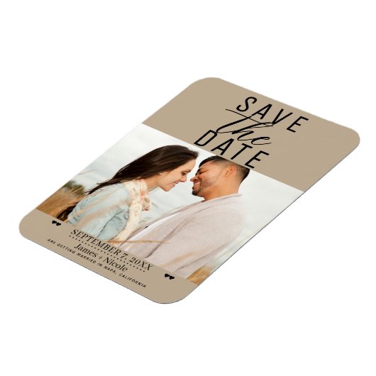 Modernes Almond Beige Save the Date Hochzeitsslima Magnet (Linke Seite)