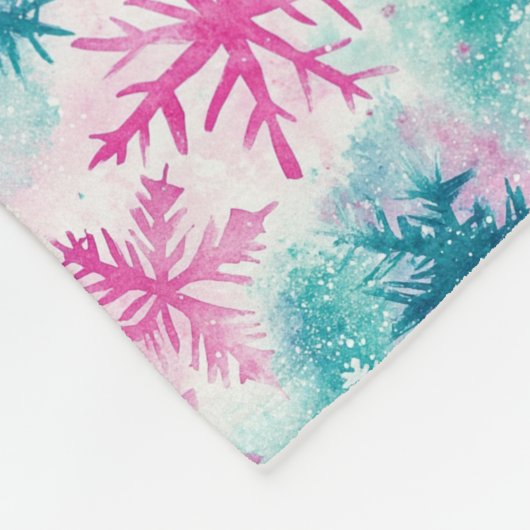 Modernes Aquamarin-rosa Schneeflockenmuster Fleecedecke (Ecke)