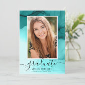 Modernes Aquamarines Blue Ink Graduation Party Fot Einladung (Stehend Vorderseite)