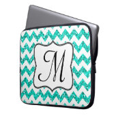 Modernes Aquamarines Zickzack Monogramm 15" Notebo Laptopschutzhülle (Vorderseite Links)