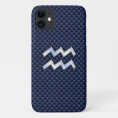 Modernes Aquarius-Zeichen auf der blauen Kohlefase Case-Mate iPhone Hülle (Rückseite)