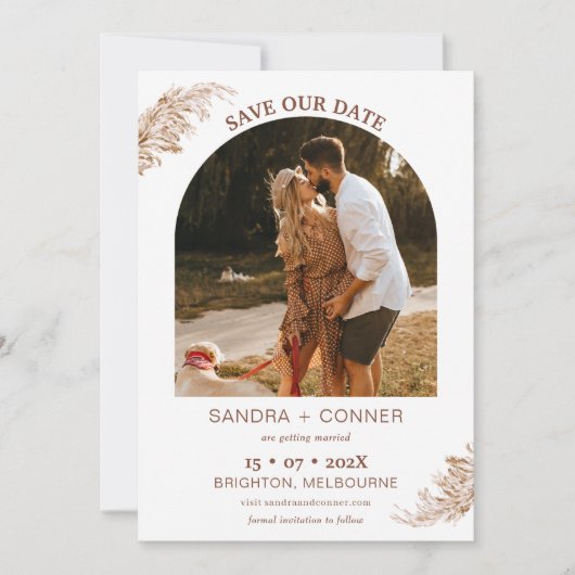 Modernes Arch Foto Pampas Grass Rettete unsere Dat Einladung (Vorderseite)