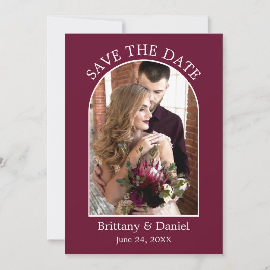 Modernes Arch Frame Foto Burgundy Save The Date (Vorderseite)