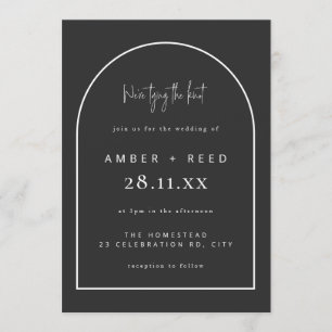 Modernes Arch Tying Knot Wedding Black Matte Scrip Einladung