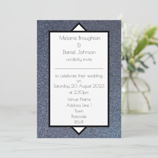 Modernes Art Deco Silver Glitzer Einladung Hochzei (Stehend Vorderseite)