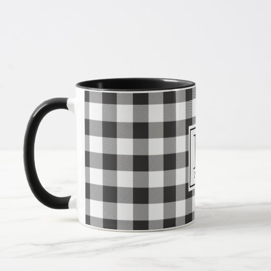 Modernes Bauernhaus Black Buffalo Karo Mit Monogra Tasse (Links)