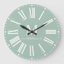 Modernes Bauernhaus Grüne Familie Name große Uhr 