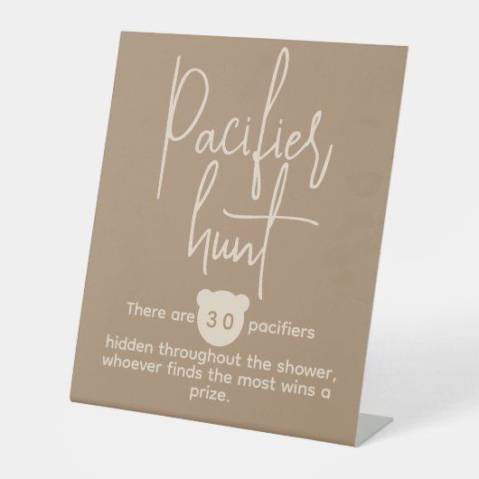 Modernes Bear Baby Dusche Schnuller Hunt Game Sockelschild (Vorderseite)