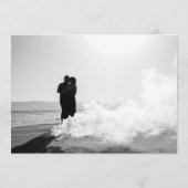 Modernes, bearbeitbares Foto mit fett formatiertem Save The Date (Rückseite)