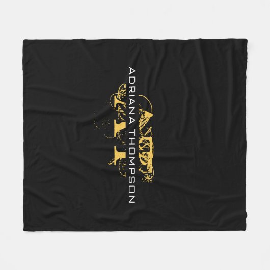 Modernes, bedrücktes Schwarz/Gold-Mit Monogramm Fleecedecke (Vorderseite (Horizontal))