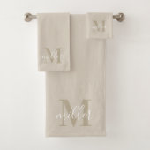 Modernes Beige Personalisierte Familienname Monogr Badhandtuch Set (Insitu)