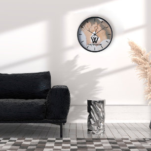 Modernes, benutzerdefiniertes Foto Monogram Uhr