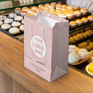 Modernes, benutzerdefiniertes Logo Pink Bakery Bus Mittlere Geschenktüte